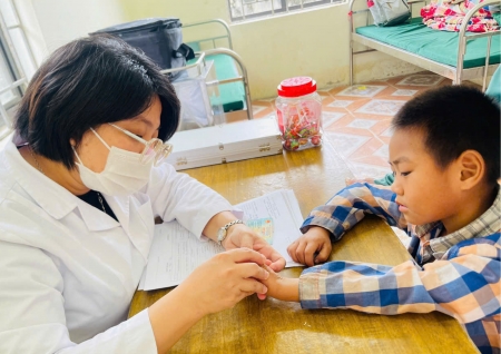 Terminate le visite mediche per 171 bambini grazie al progetto ISABEL: si procede alla distribuzione di dispositivi medici specifici