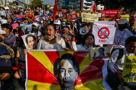 Il Myanmar tra il rischio di guerra civile e l&rsquo;aumento di Covid-19