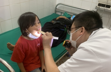 Medical check-ups and distribution of rice to sponsored families