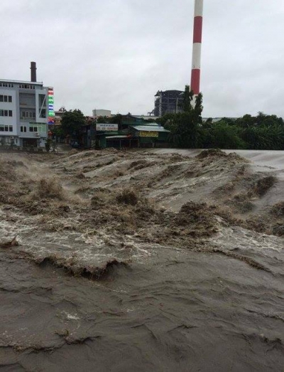 Forti piogge a Son Dong